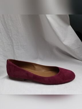 MARGAUX Handmade Deep Magenta Suede Ballet Flats